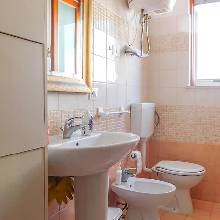 Сasa de vacaciones In With Kitchen *