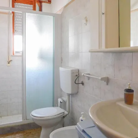 Сasa de vacaciones In With Kitchen *
