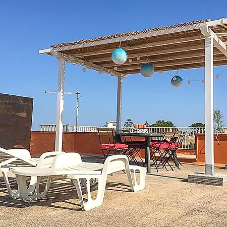 Сasa de vacaciones In With Kitchen *